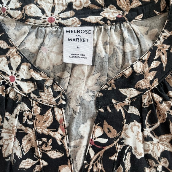 Melrose & Market Floral Black and Cream Women's Designer Blouse Size Medium - Picture 7 of 16